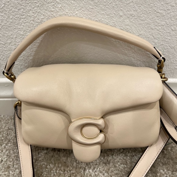 COACH pillow tabby small crossbody bag - Picture 2 of 16